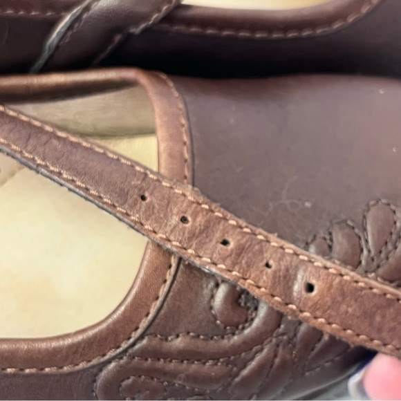 Dansko Savanna Flower Embossed Brown Leather Mary Jane Clog Shoe - Picture 9 of 16